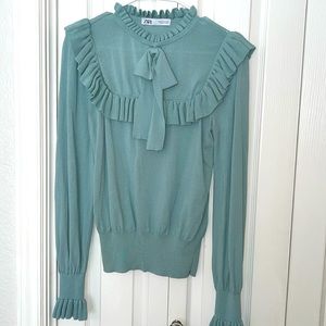 NWOT Zara sweater